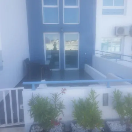 Bay View Apartment
