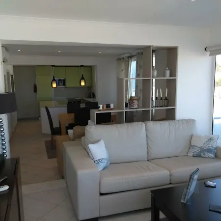Bay View Apartment